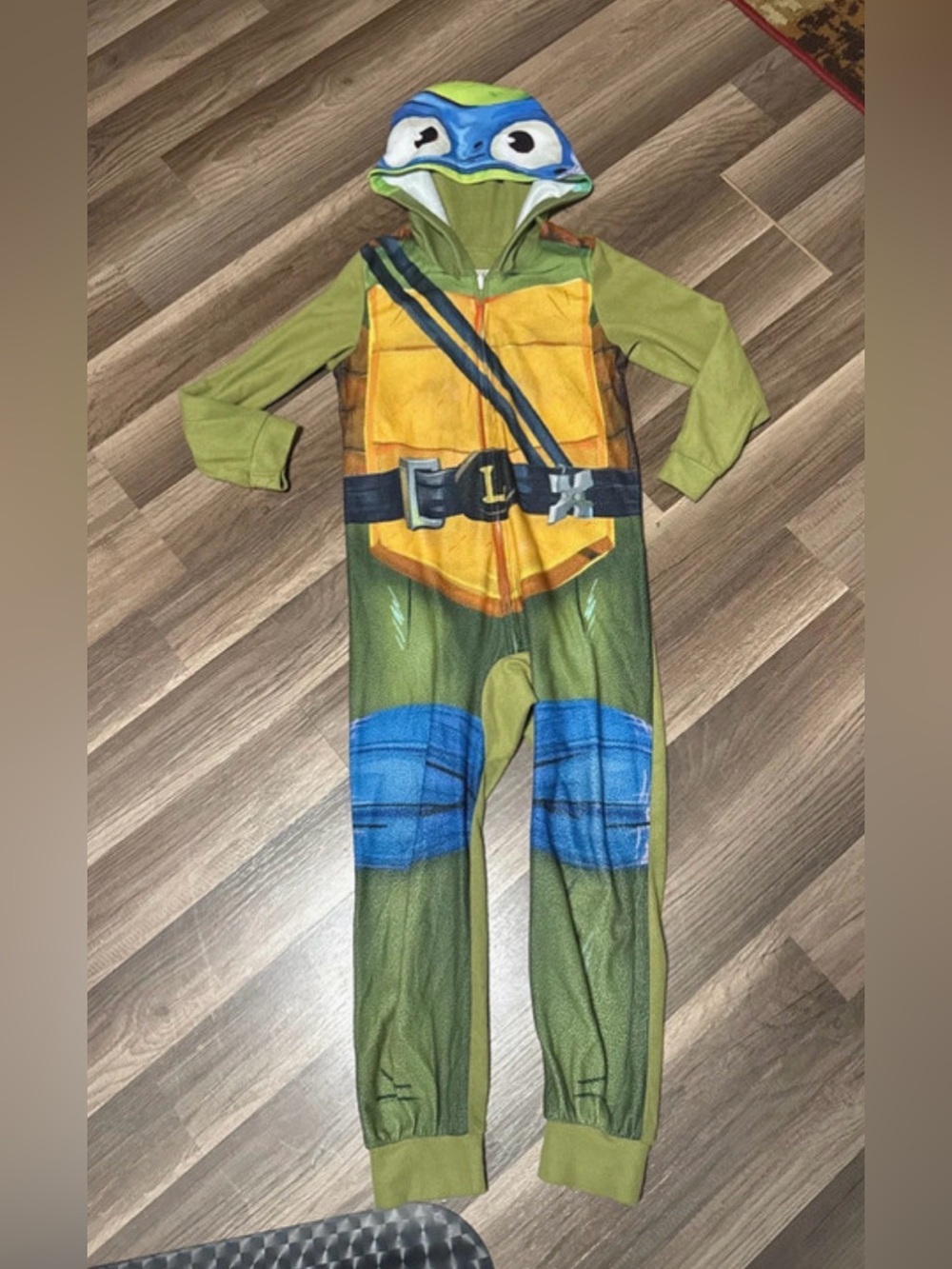 Teenage Mutant Ninja Turtles mutant mayhem zip up PJ size small boys